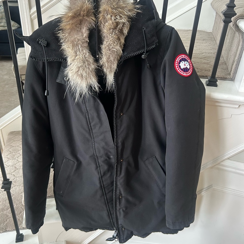 Women’s Canada goose Black Parka with Fur Trim